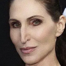 Bonnie Aarons net worth