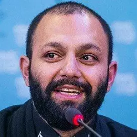 Saber Abar net worth