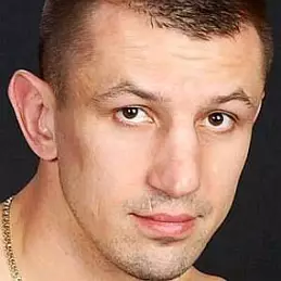Tomasz Adamek net worth