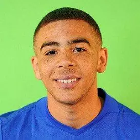 Che Adams net worth