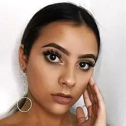 Aisha Christa net worth