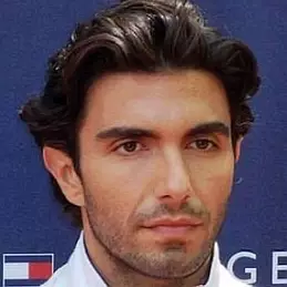 Akin Akman net worth