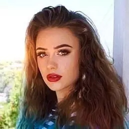 Alani Claire net worth