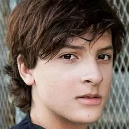 River Alexander net worth