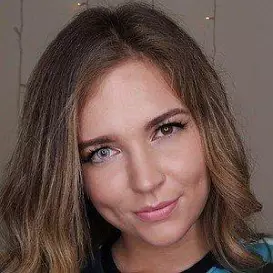 London Alexis net worth