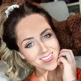 Hope Allen net worth