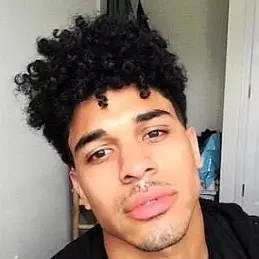 Hugo Almonte net worth