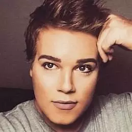 AlrightHey net worth