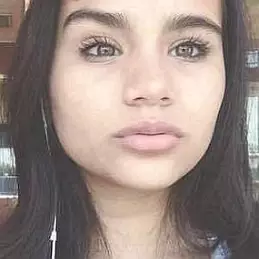 Esther Alsina net worth