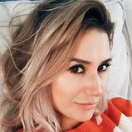 Tugba Altinisik net worth