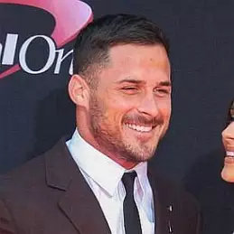 Danny Amendola net worth