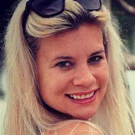 American Gun Chic net worth