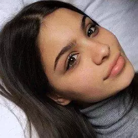 Yasmin Amneeria net worth