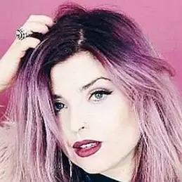 Helen Anderson net worth