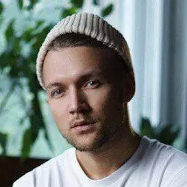 Anton Homie net worth