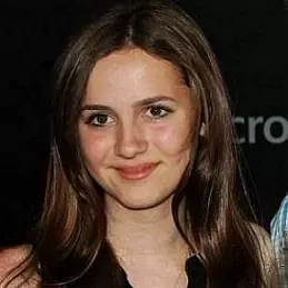 Maude Apatow net worth