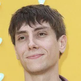 Alexander Arnold net worth