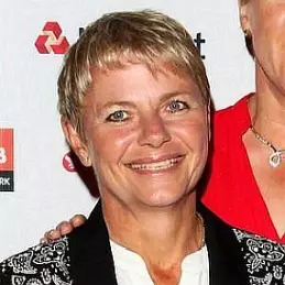 Alice Arnold net worth