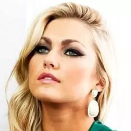 Lindsay Arnold net worth