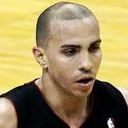 Carlos Arroyo net worth