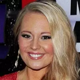 Janelle Arthur net worth