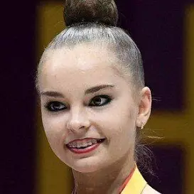 Arina Averina net worth