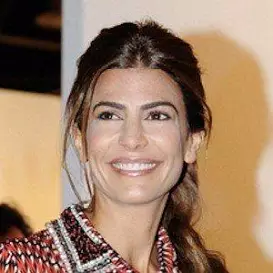 Juliana Awada net worth