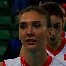 Naz Aydemir net worth