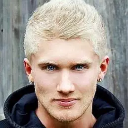 Zac Aynsley net worth