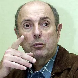 Hector Babenco net worth