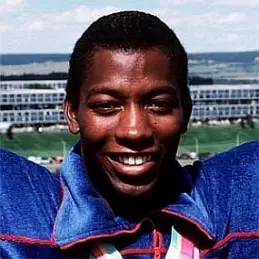 Alonzo Babers net worth