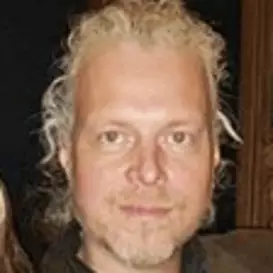 Tal Bachman net worth