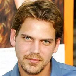 Scott Bairstow net worth