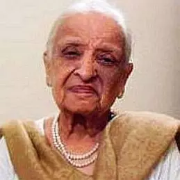 Fatima Surayya Bajia net worth