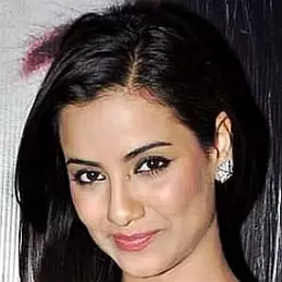 Tia Bajpai net worth