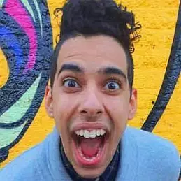 Abdulaziz Bakr net worth