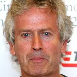 Tony Banks net worth