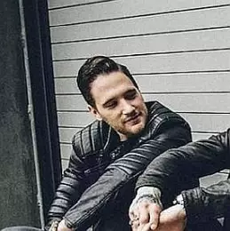 Gabe Barham net worth