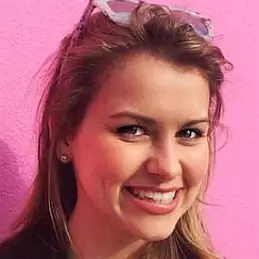 Abigail Barlow net worth