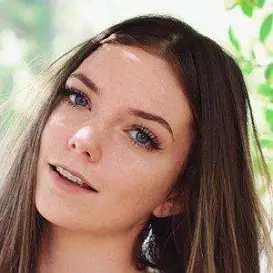 Brynna Barry net worth