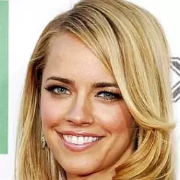 Jessica Barth net worth