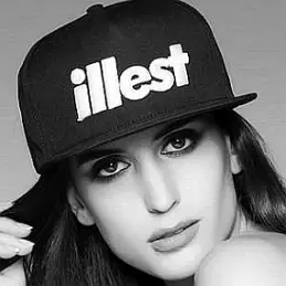 Natalia Barulich net worth