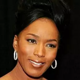 Angela Bassett net worth