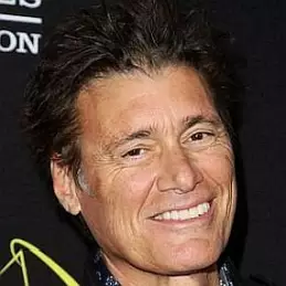 Steven Bauer net worth