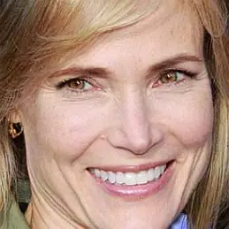 Willow Bay net worth