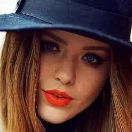 Kristina Bazan net worth