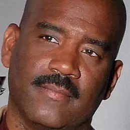 Walter Beasley net worth