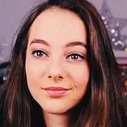 Anouk BeautyBabe07 net worth