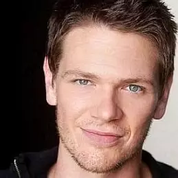 Jon Beavers net worth