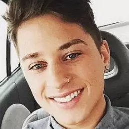 Travis Beck net worth